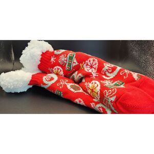 2024 HALLMARK VIP EXCLUSIVE COZY CHRISTMAS SOCKS Unisex Gripper Bottoms NWT